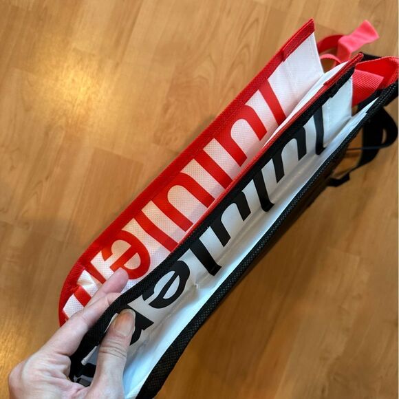 Bundle 2 Small Lululemon Reusable Shopping Gift Bag Totes Red white black - Picture 3 of 5